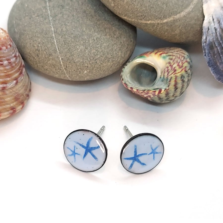 Blue enamel starfish stud earrings