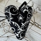 SALE 2026 - HALLOWEEN MINI HEART - spiders and polka dots