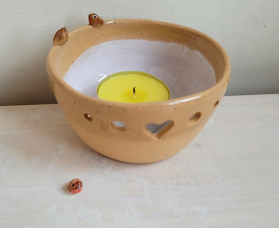 Tealight with 2 robin birds & heart cut out Ceramic speckled clay candle holder