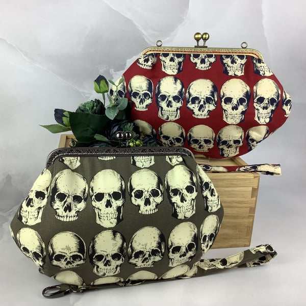 Gothic skull medium clutch bag, Frame handbag, Removable strap, 2 colour options