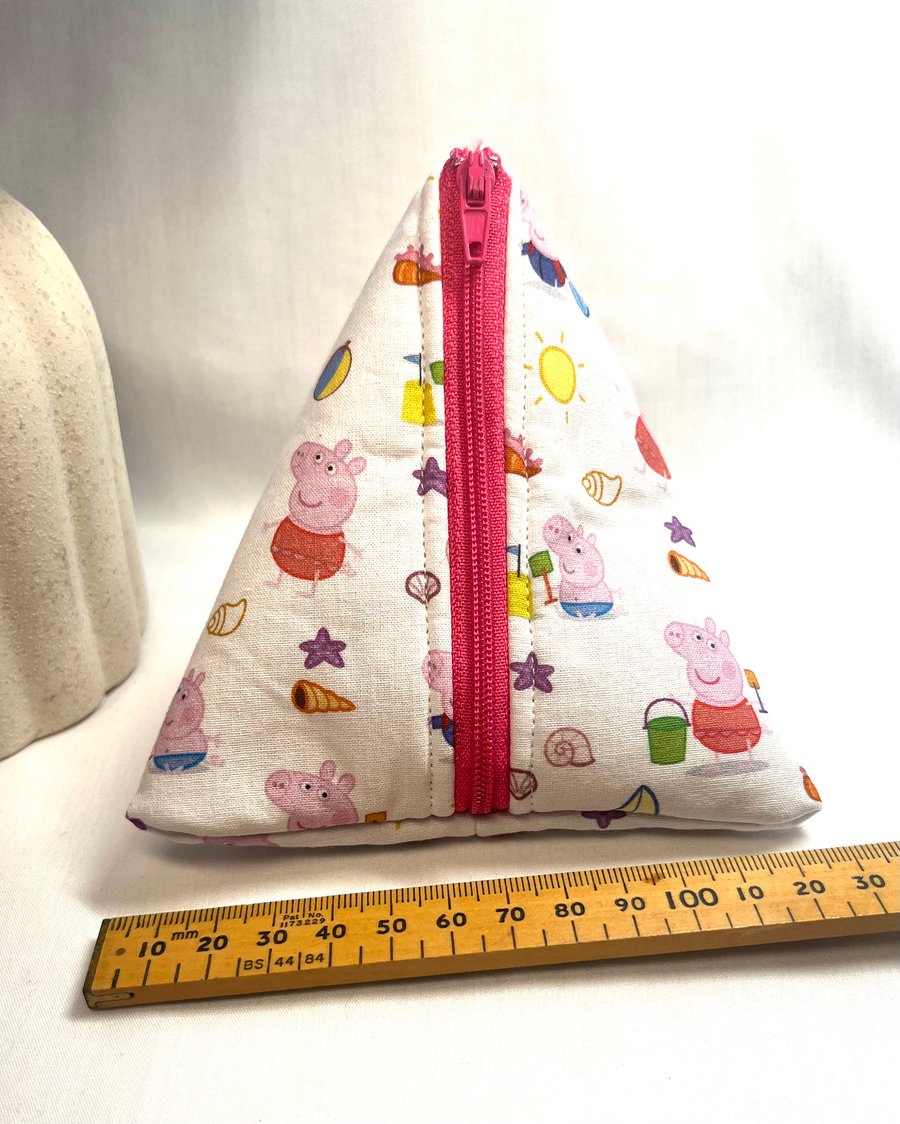 Handmade Triangle Zipper Pouch 