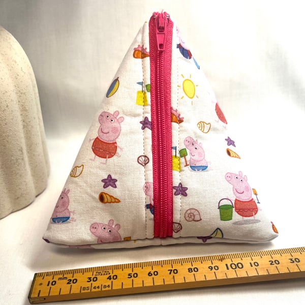 Handmade Triangle Zipper Pouch 