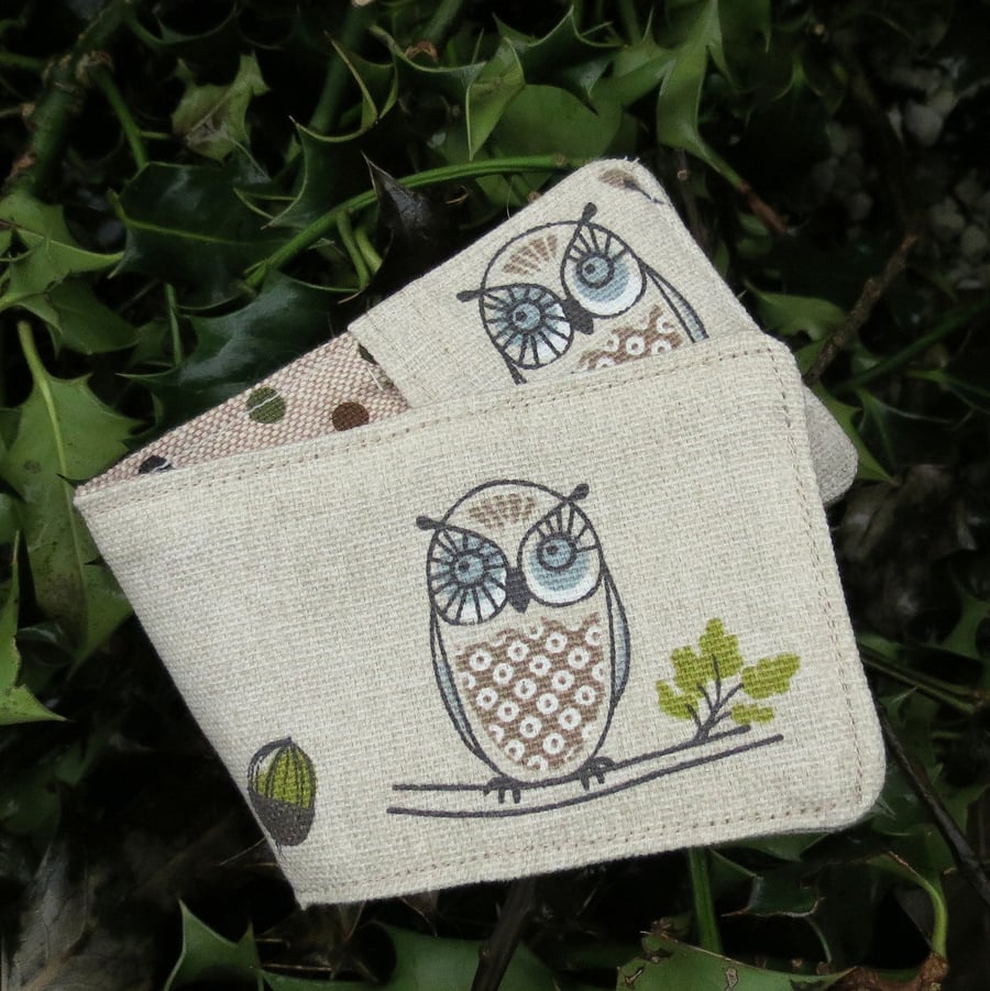 A Travel card holder. Oyster card wallet.  Owls design.