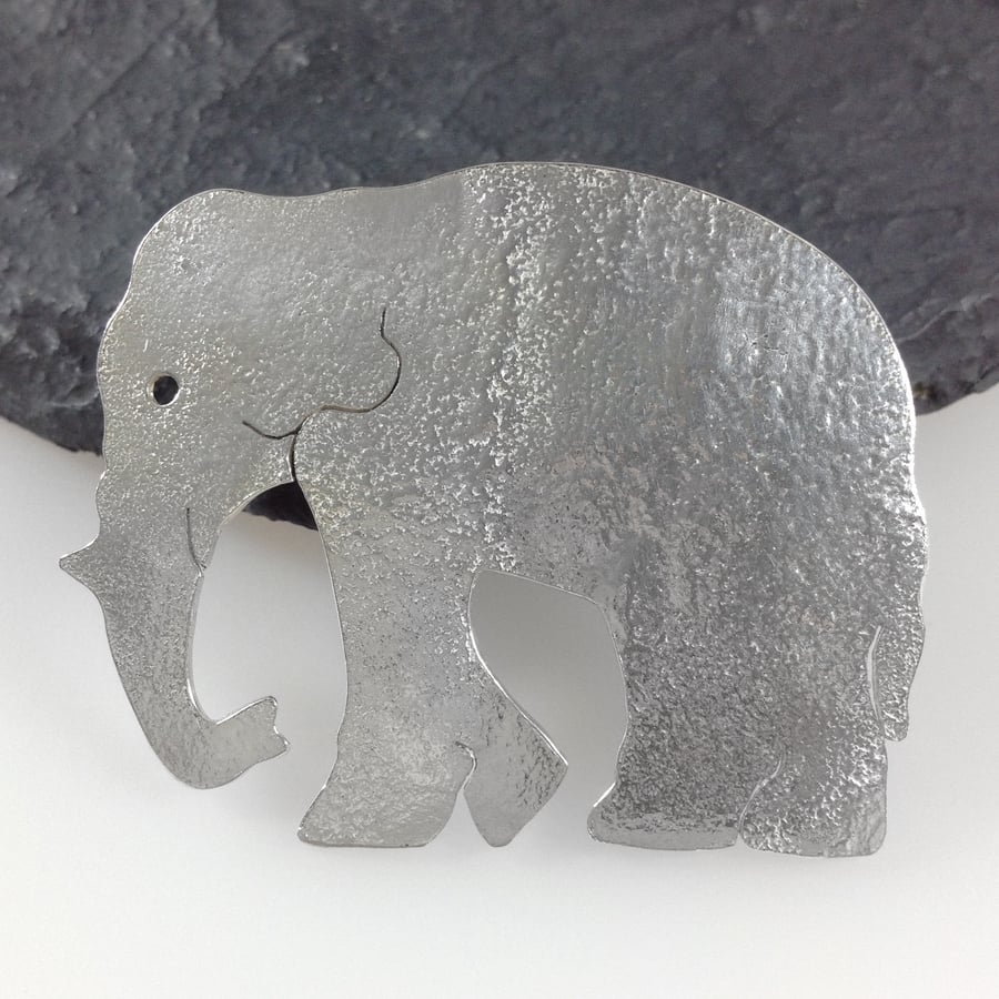  Elephant brooch sterling silver