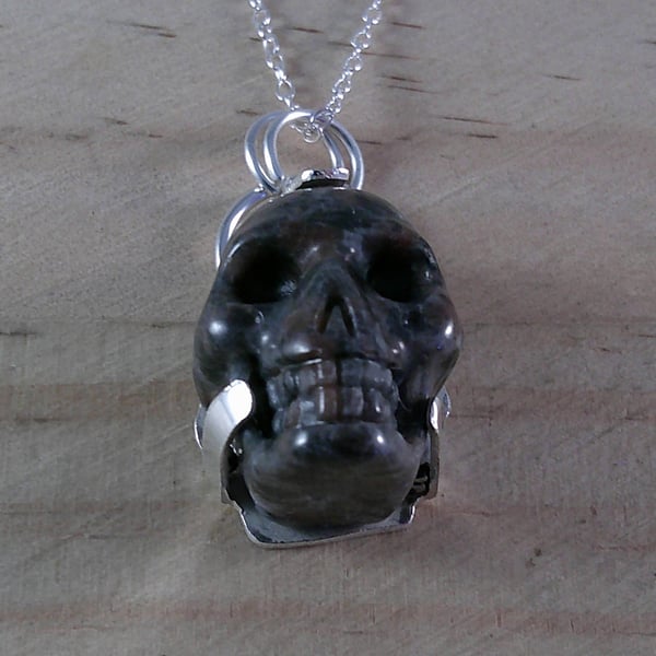 Sterling Silver Yooperlite Gemstone Skull Necklace (SKU 261124)