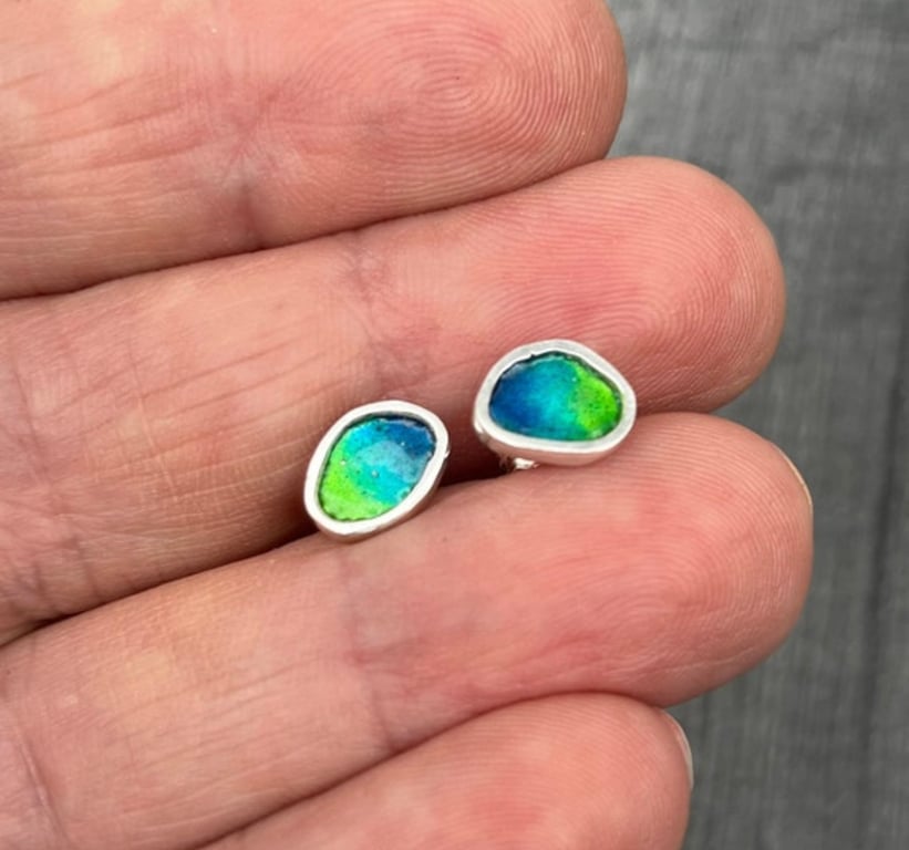 Peacock Studs, enamel studs, pebble studs, enamel, peacock colour studs,