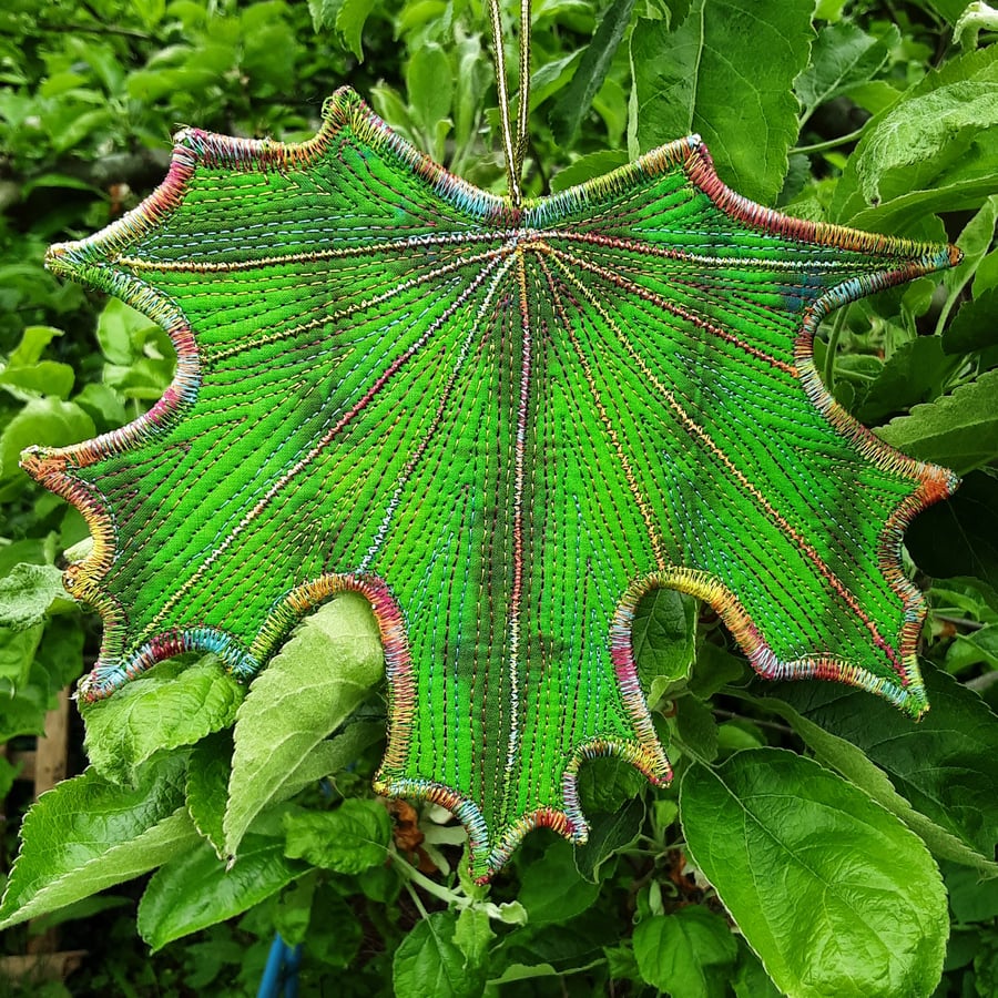 Green Leaf Hanging Decoration 