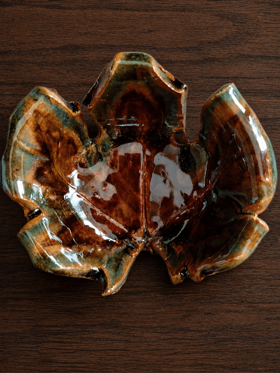 Autumn leaf trinket dish