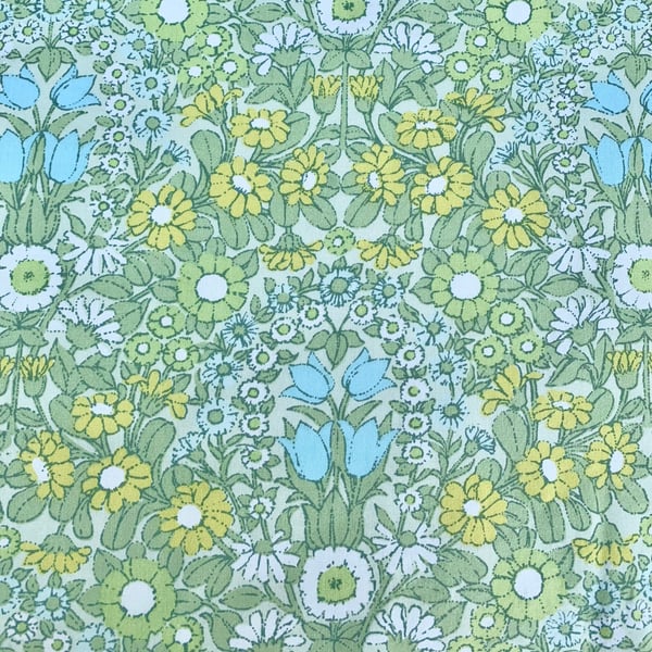 RARE LIme Green Yellow DAISY CHAIN by Pat Albect 70s 60s Jonelle Vintage Fabric