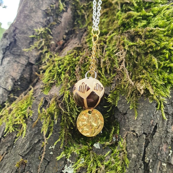 Carved Bodhi bead pendant silver necklace