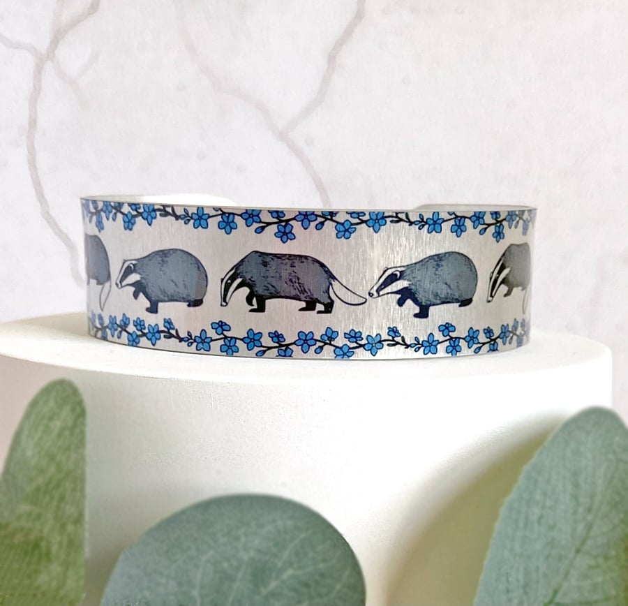 Badger jewellery, personalised cuff bracelet with badgers. (596)             