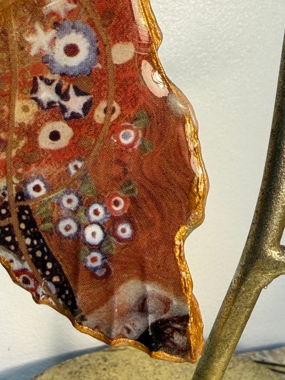 Klimt shell pendant 