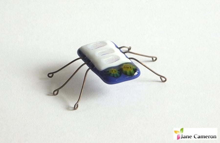 Kiln Bugz! Fantasy Beetle Insect Ornament Decoration in Fused Glass. bugz017