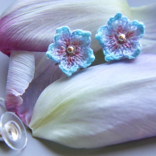 Microcrochet Blue Cherry blossoms Stud Earrings 