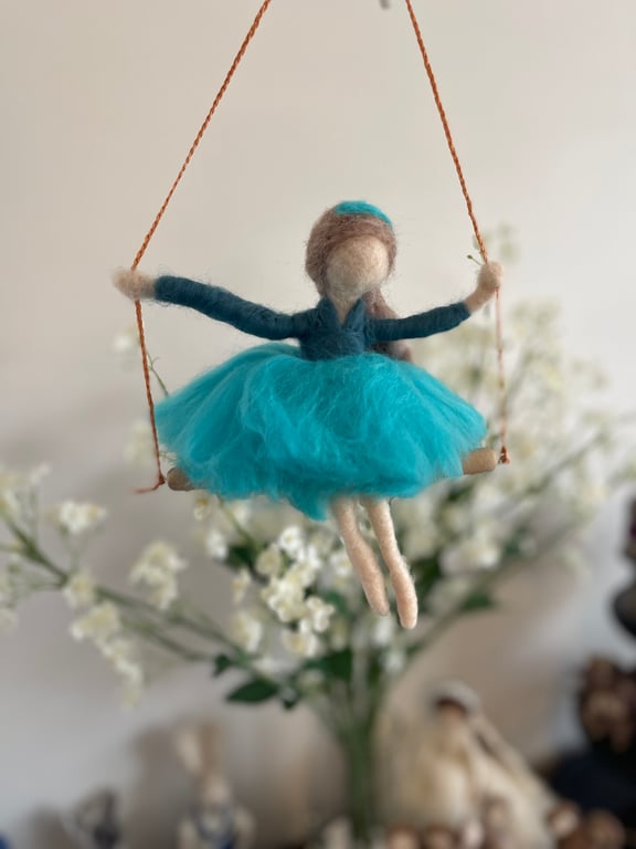 Meet Liora – The Fairytale Lady on a Swing 