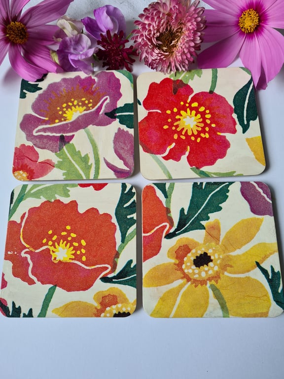 4 wooden coasters Emma Bridgewater cosmos and poppies design housewarming