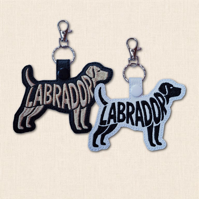 Labrador Keyring - Dog Silhouette Word Art Accessory