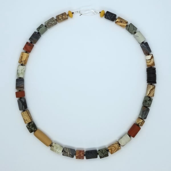 Necklace Picture Picasso Red Jasper Green Brecciated White Lace Gemstones