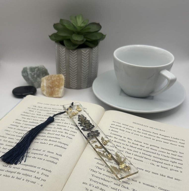  Perfectly Imperfect Resin Dried Flower Bookmark Page Marker Blue Gold Leaf