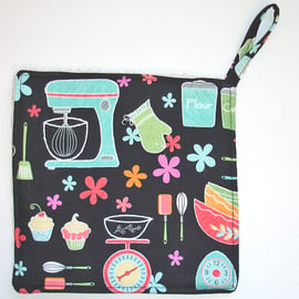 Pot Holder Retro Baking Grab Mat Cupcakes Pad Kitchen Whisk Mixer Pink Black