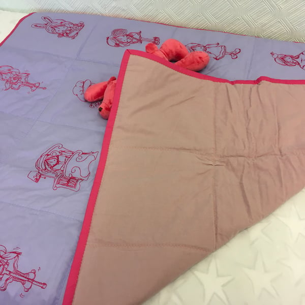 Child’s Quilt or Baby’s Play Mat. Toddlers Size Bed Cover. Travel Cot, Play-pen 