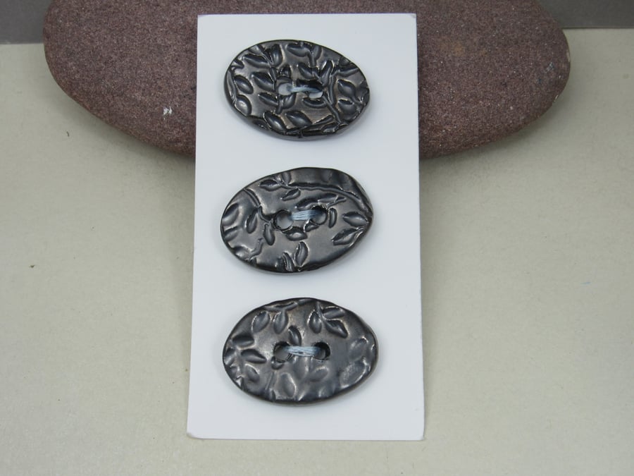 3 Medium Oval Metallic Pewter Leaf Pattern Handmade Ceramic Buttons