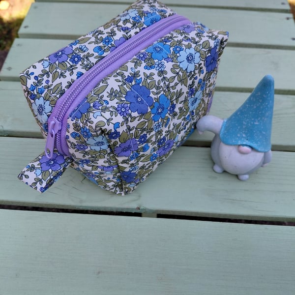 Quilted Blue Floral Boxy Pouch with lining and Lilac Zip