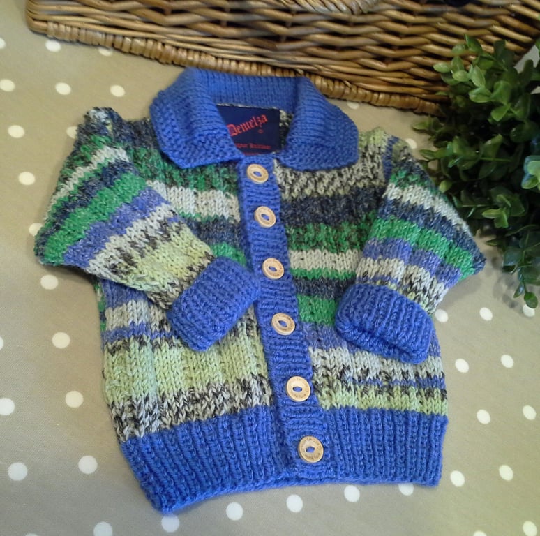 Designer Baby Boys Hand Knitted Cardigan with Natural Fibres 6-12 months size