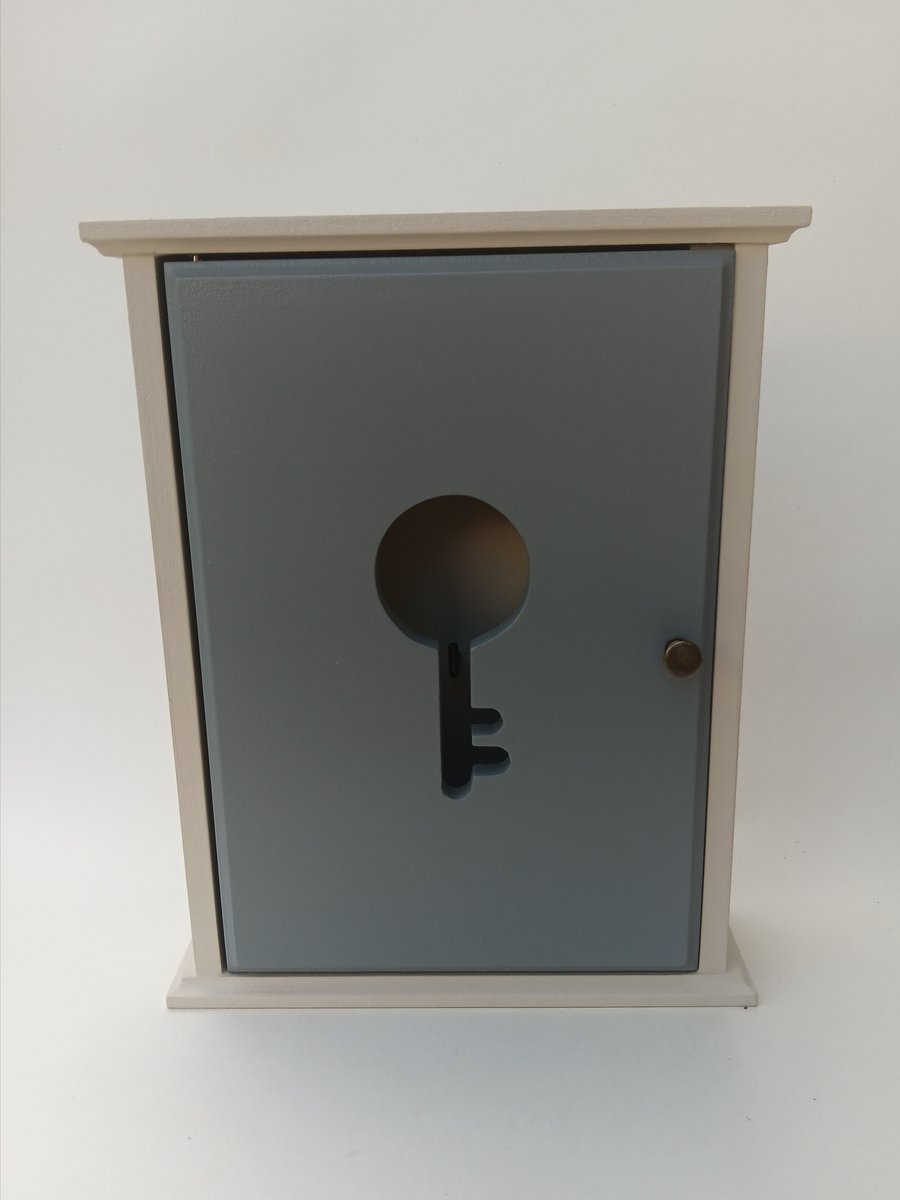 Classy Key Box - Folksy