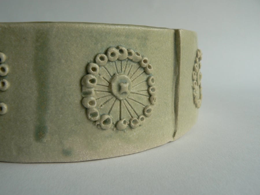 Ceramic Fruit Bowl with Wildflower Decoration-Reduced 