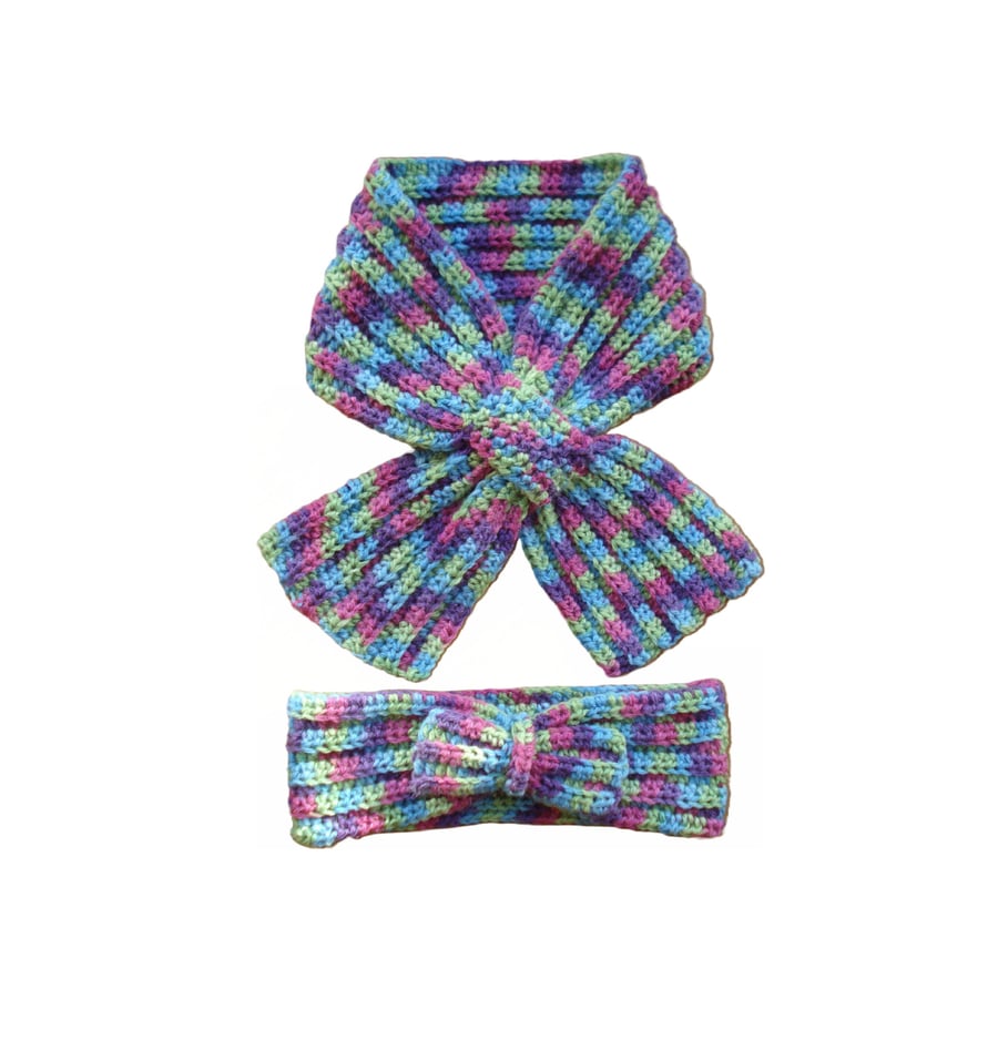 Set Of Cross Over Scarf And Turban Headband In Multi Colour Aran Yarn (R867)