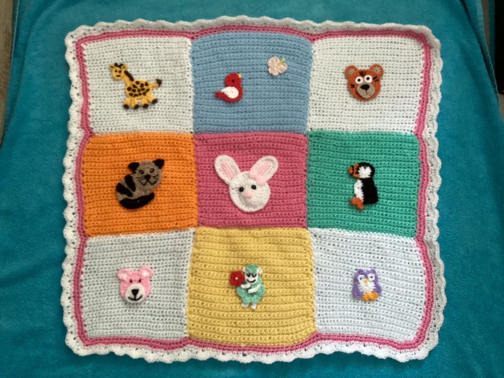 Hand New Crochet Baby girls blanket with applique design 21" x 21"