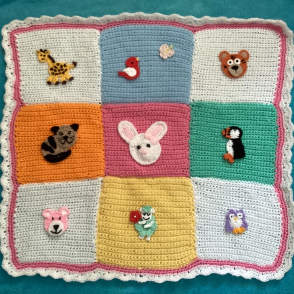 Hand New Crochet Baby girls blanket with applique design 21" x 21"