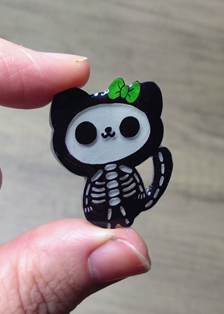 Dead cute skeleton cat badge, creepy cute accessories 