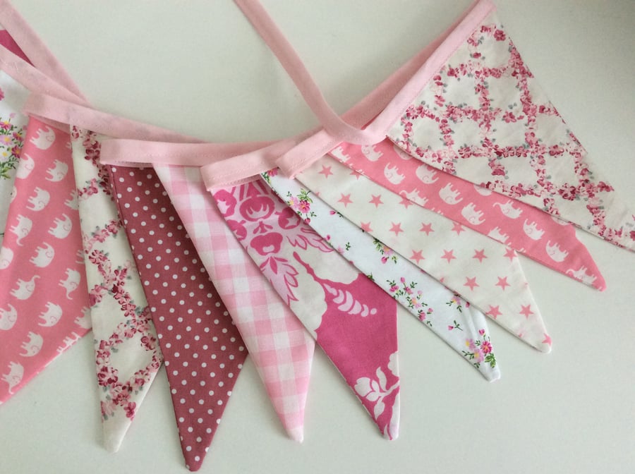 Pink Bunting - 12 flags 8ft long or 2.4m a mix of pink shades