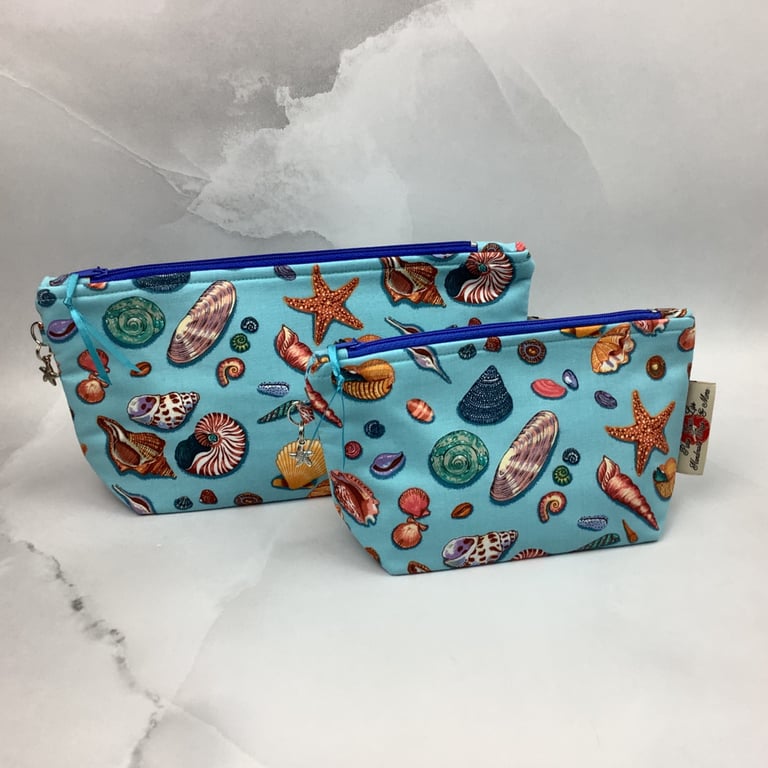 Shells makeup bag, seaside zip bag, 2 size options, Handmade