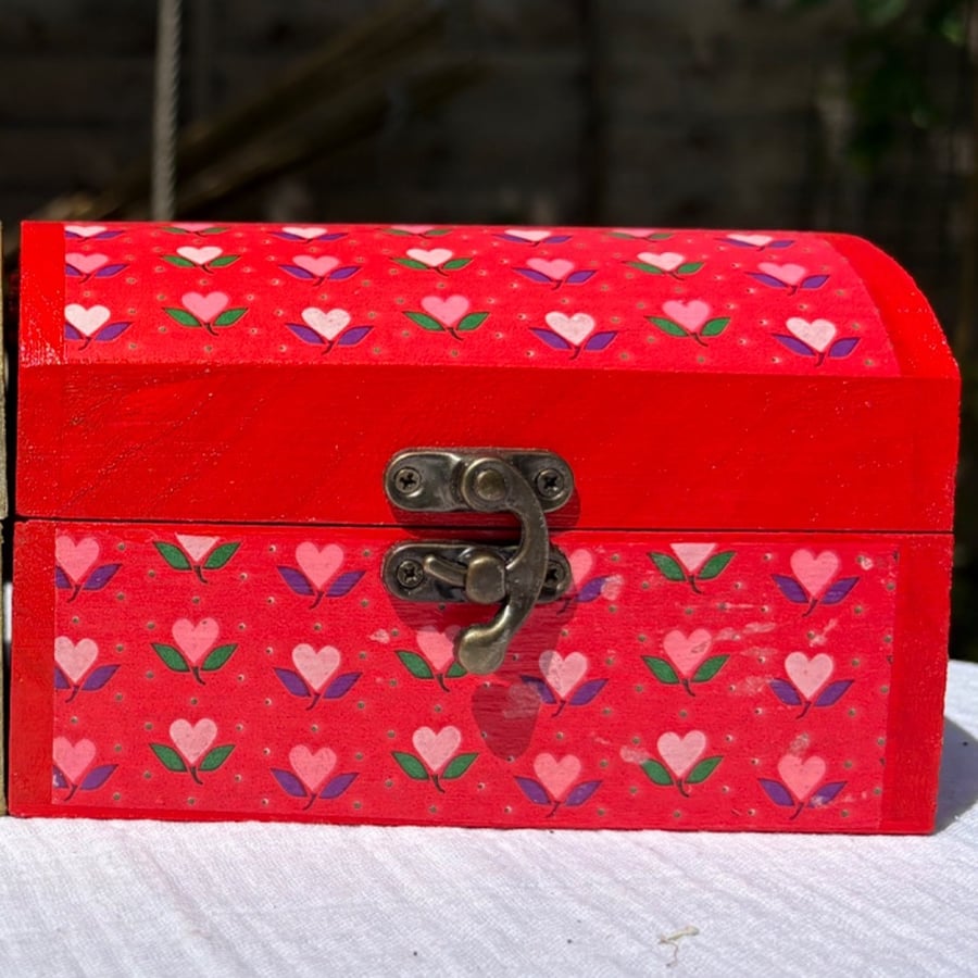 Chest box