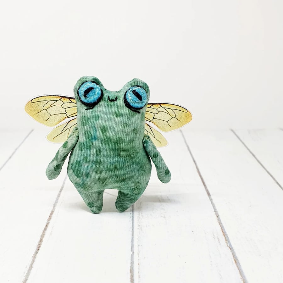 Froggyfly in Green Blue Speckle