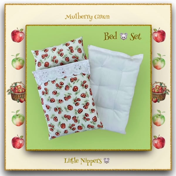 Little Nippers’ Toadstools Bed Set