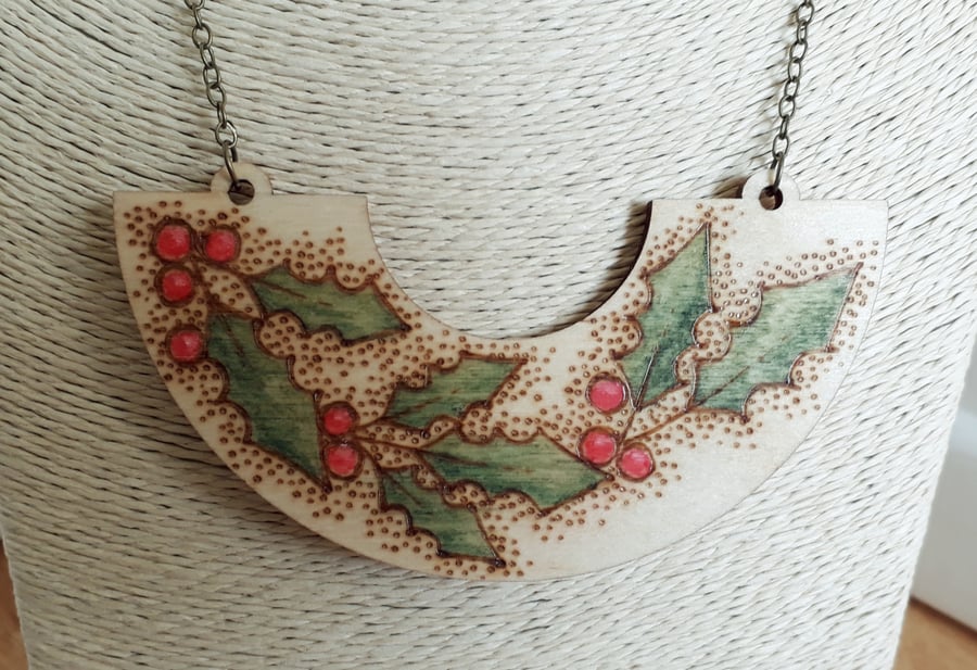 Pyrography wooden holly pendant
