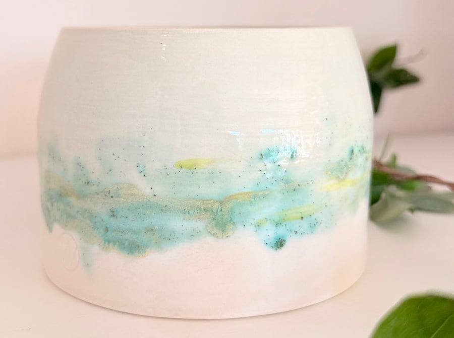 Decorative ceramic planter pot wheel thrown, hand-glazed 