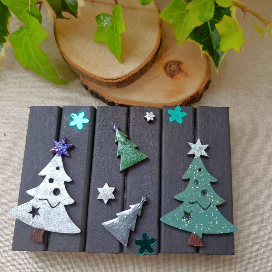 Christmas 3x Recycled wooden ornaments