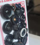 24 Vintage Navy Blue Buttons - Image 4