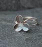 Handmade sterling silver clover ring, silver botanical ring, nature lover gift - Image 4