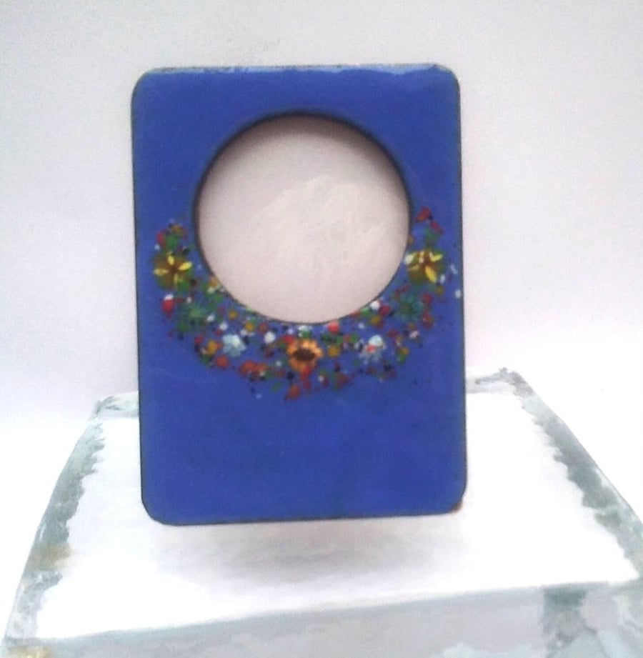 Enamelled photo frame in copper with molten glass flowers - Royal blue