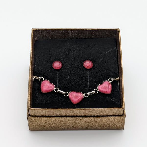 Fuschia Pink Heart Bracelet & Matching Stud Earrings Set Boxed Stainless Steel