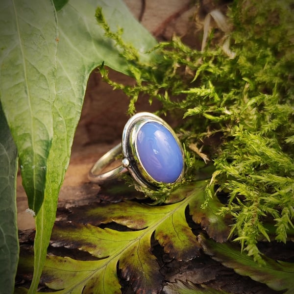 Sterling silver ring with blue agate cabochon