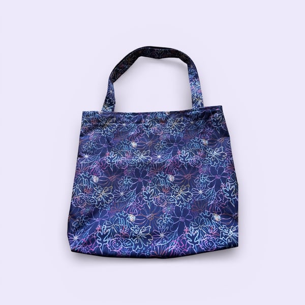 Showerproof Shopping Bag.