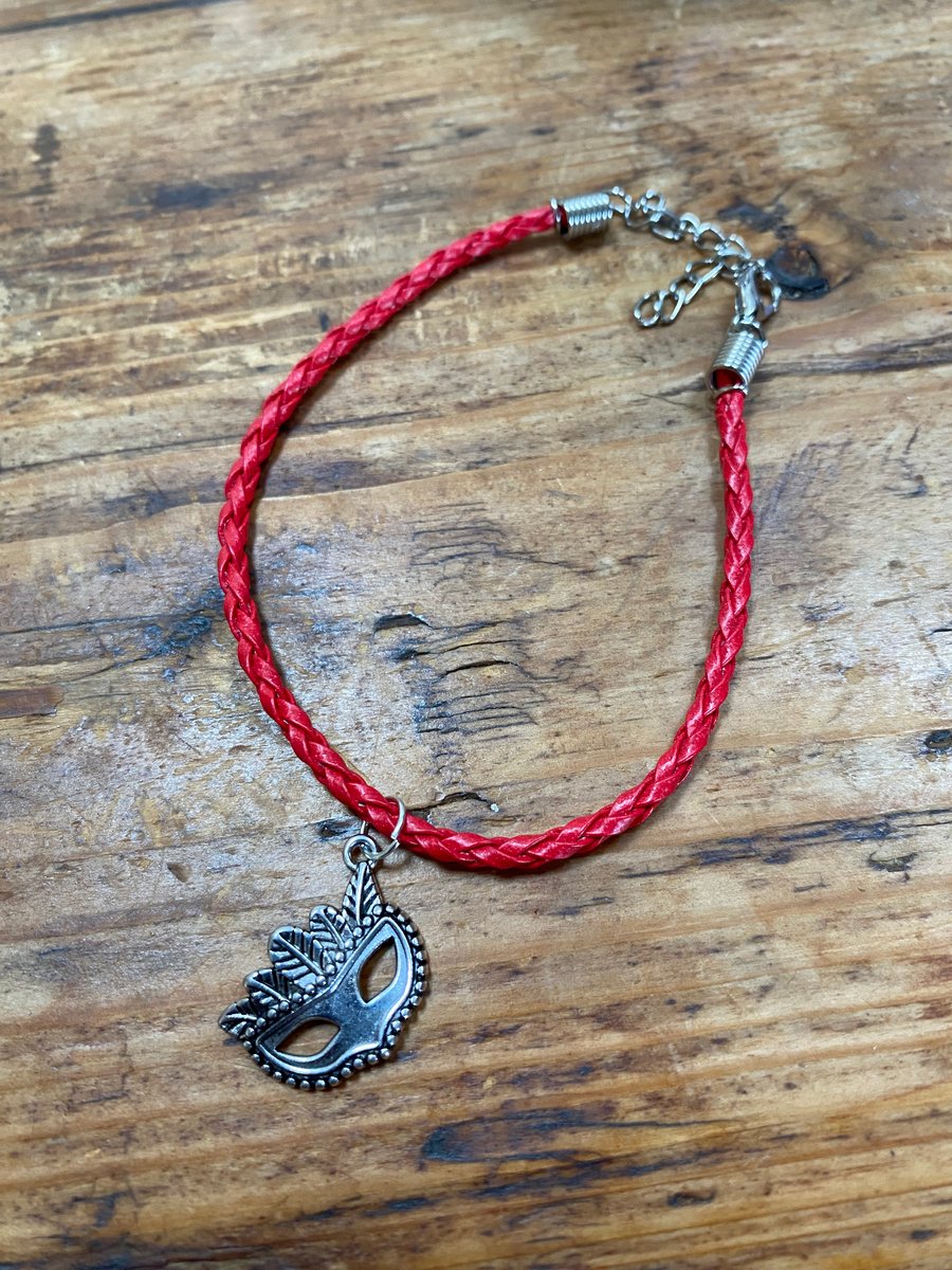 Red Mask Bracelet (586)