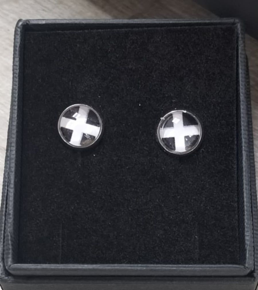  St Piran's Cornish flag studs